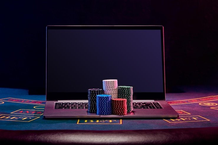Ilustrasi keamanan data digital dengan koneksi terenkripsi untuk pengguna di platform online